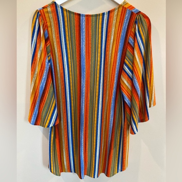 Dear Scarlett Flowy Striped V Neck Top Large Artsy - Picture 5 of 5
